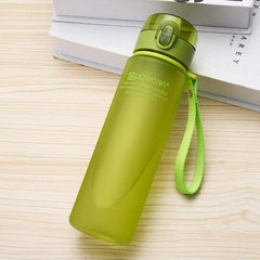 HOT 400/560ml Portable Bottle For Water Gym Sports Shaker Creative Student Summer Drink Bottle Tritan Bpa Free Fashion Hand Cup